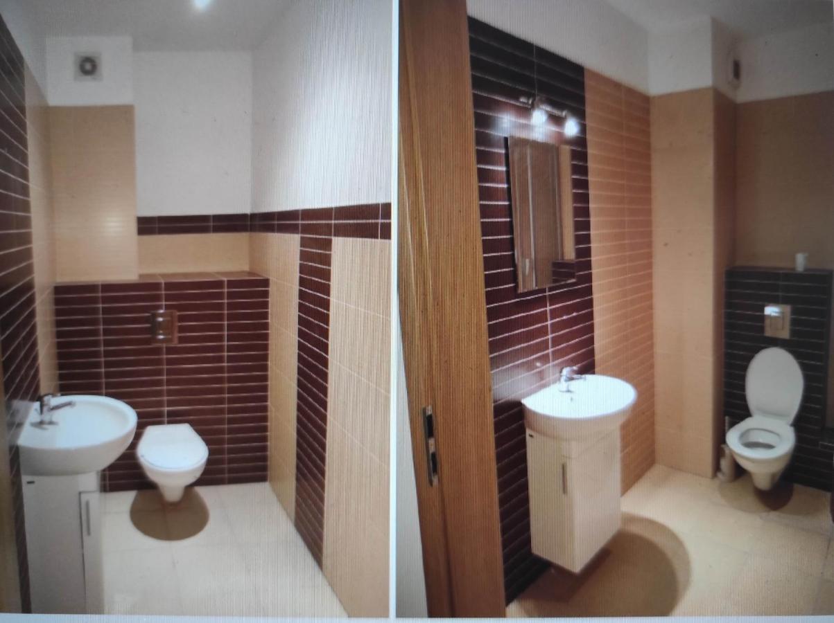 Nice Room With 2 Shared Bathrooms ,Wc , 2Km To Old Town -100M From Metro Szwedzka Warszawa Eksteriør bilde