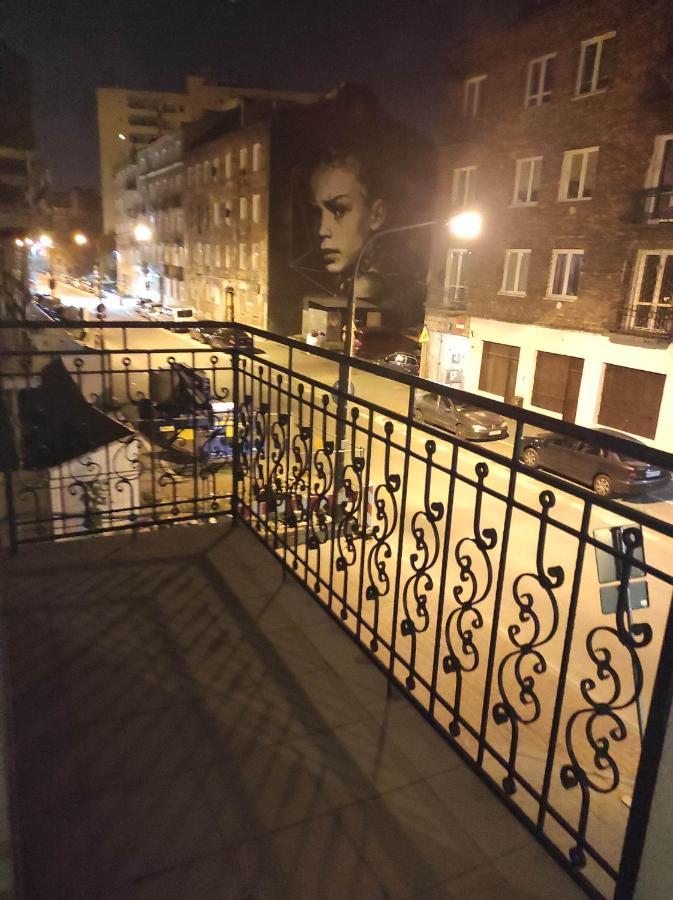 Nice Room With 2 Shared Bathrooms ,Wc , 2Km To Old Town -100M From Metro Szwedzka Warszawa Eksteriør bilde